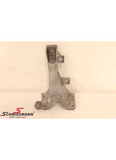 E36 ALİMİNYUM MOTOR KULAĞI SOL - 11811141137 E36 ALİMİNYUM MOTOR KULAĞI SOL - 11811141137