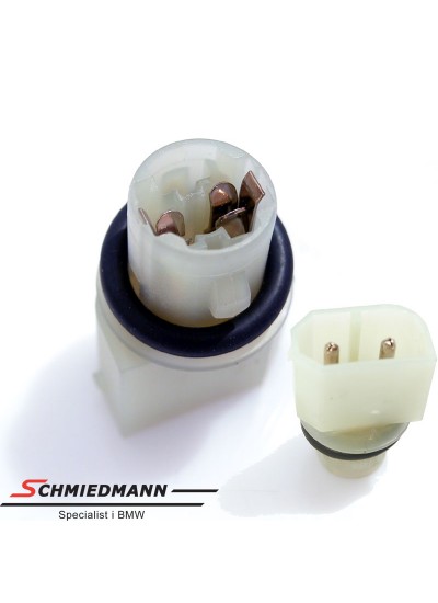 AMPUL SOKETİ - 63141376979 AMPUL SOKETİ - 63141376979