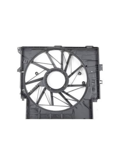 X3 F25 FAN ÇERÇEVESİ - 17427601676 X3 F25 FAN ÇERÇEVESİ - 17427601676