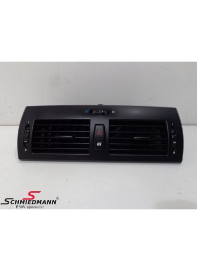 X3 E83 ORTA KALORİFER IZGARASI - 64223417431 X3 E83 ORTA KALORİFER IZGARASI - 64223417431