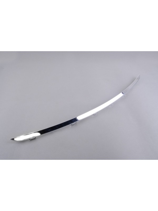 F30 LCİ TAMPON ORTA ÇITA - LUXURY-