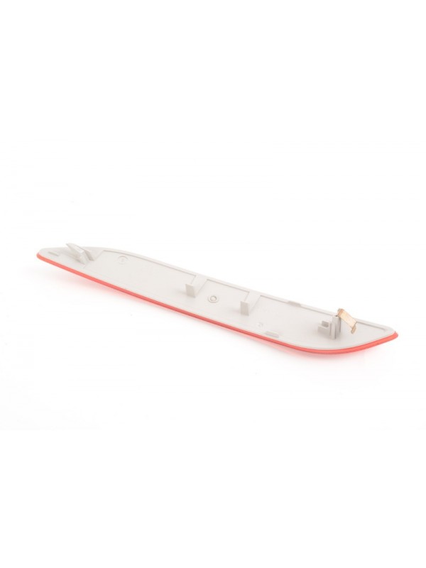 Z4 ARKA REFLEKTÖR SAĞ