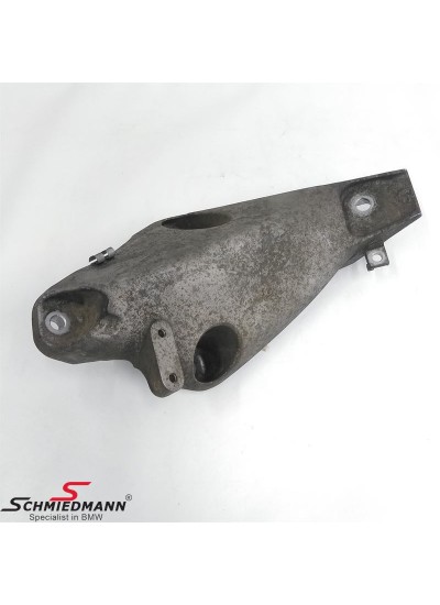 X5 E70 MOTOR KULAĞI ALİMUNYUM SOL - 22116787489 X5 E70 MOTOR KULAĞI ALİMUNYUM SOL - 22116787489