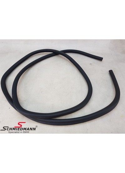F10 ARKA KAPUT FİTİLİ - 51767019779 F10 ARKA KAPUT FİTİLİ - 51767019779