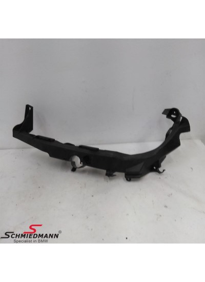 E90 FAR ALT BRAKETİ SOL - 51647116707 E90 FAR ALT BRAKETİ SOL - 51647116707