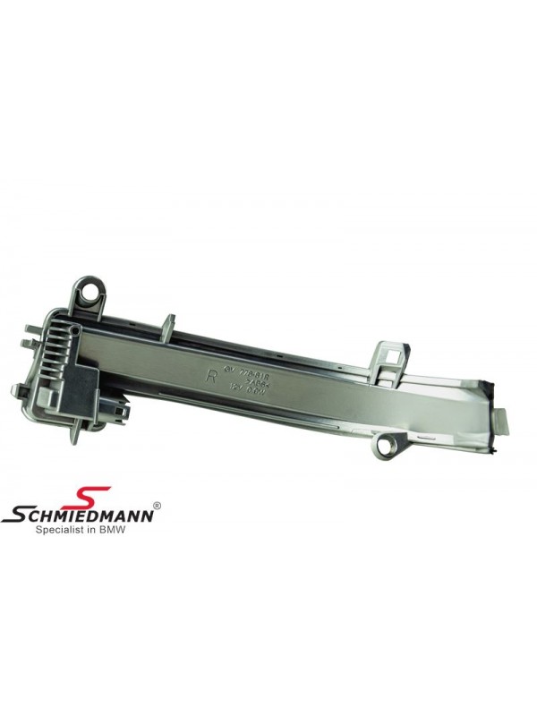 F20/F30/F32/F36/X1 E84 AYNA SİNYALİ SAĞ
