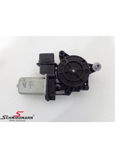 F20 ÖN CAM KALDIRMA MOTORU SOL - 67627406623 F20 ÖN CAM KALDIRMA MOTORU SOL - 67627406623