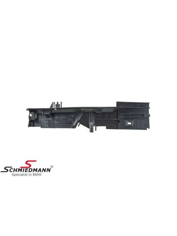 F20/F30/F32/F34/F36/F87 RADYATÖR YAN BAKALİTİ SOL