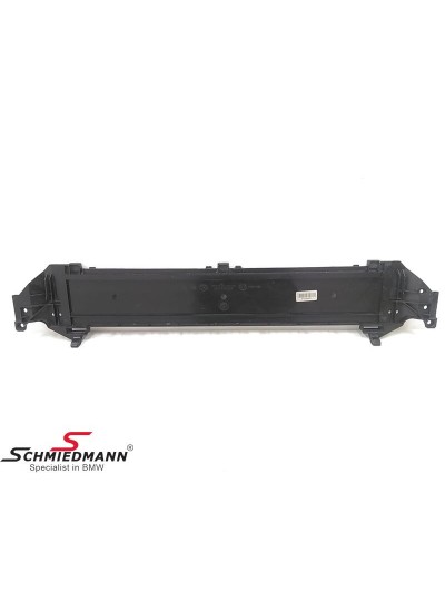 F10 RADYATÖR ALT BAKALİTİ - 17517804619 F10 RADYATÖR ALT BAKALİTİ - 17517804619