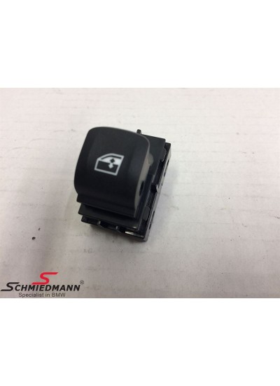 F40/F44/G20/G22/G26/G80 CAM DÜĞMESİ YOLCU - 61317950756 F40/F44/G20/G22/G26/G80 CAM DÜĞMESİ YOLCU - 61317950756