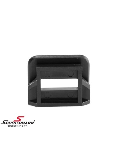 KAPI DÖŞEME BRAKETİ - 51418156532 KAPI DÖŞEME BRAKETİ - 51418156532