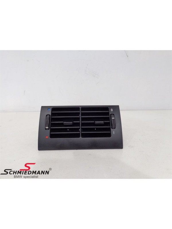 E39 ARKA KALORİFER IZGARASI